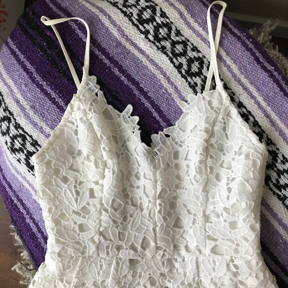 ASTR the Label White Lace A Line Midi Dress - Picture 6 of 7